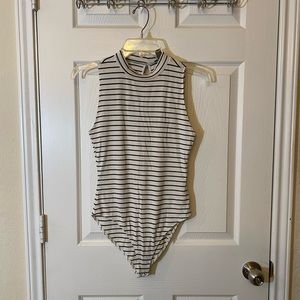 FOREVER 21 Bodysuit